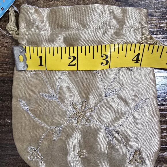 Gold Embroidered Satin Drawstring Pouch 4"x3.5" Spirit Of India Wedding Dance - Picture 6 of 7